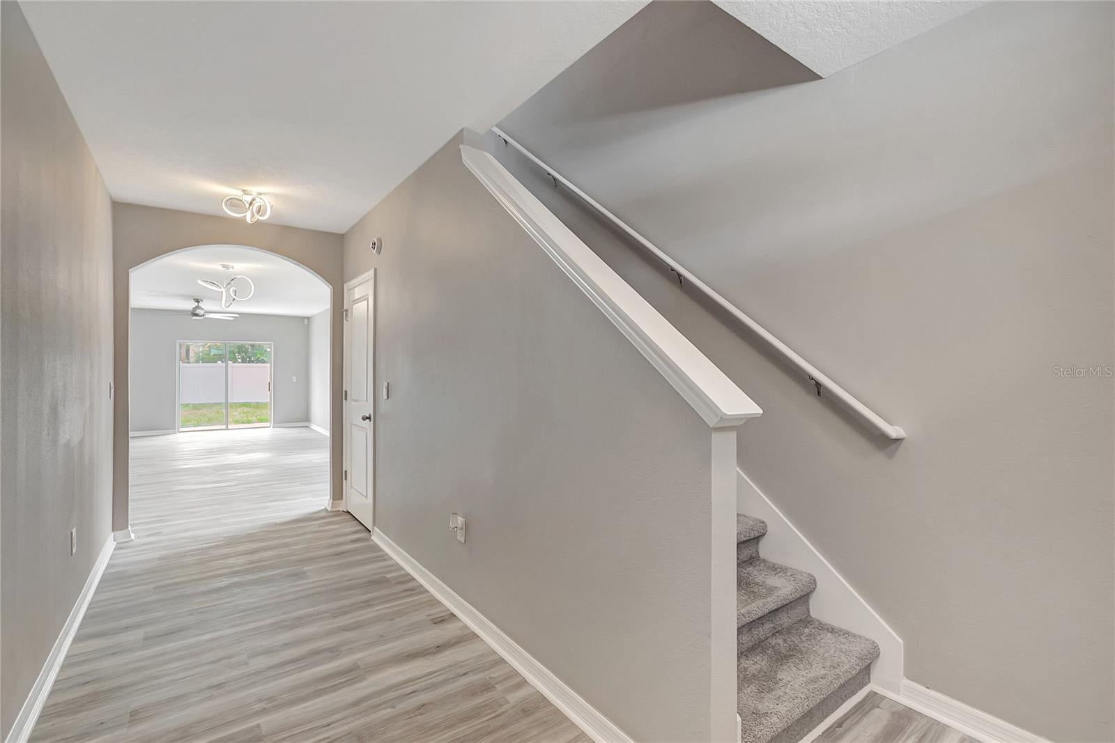 17038 Wave Tressle Pl, Wimauma, FL 33598 photo