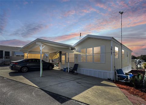 Manufactured Home in LEESBURG FL 38217 ORIOLE WAY.jpg