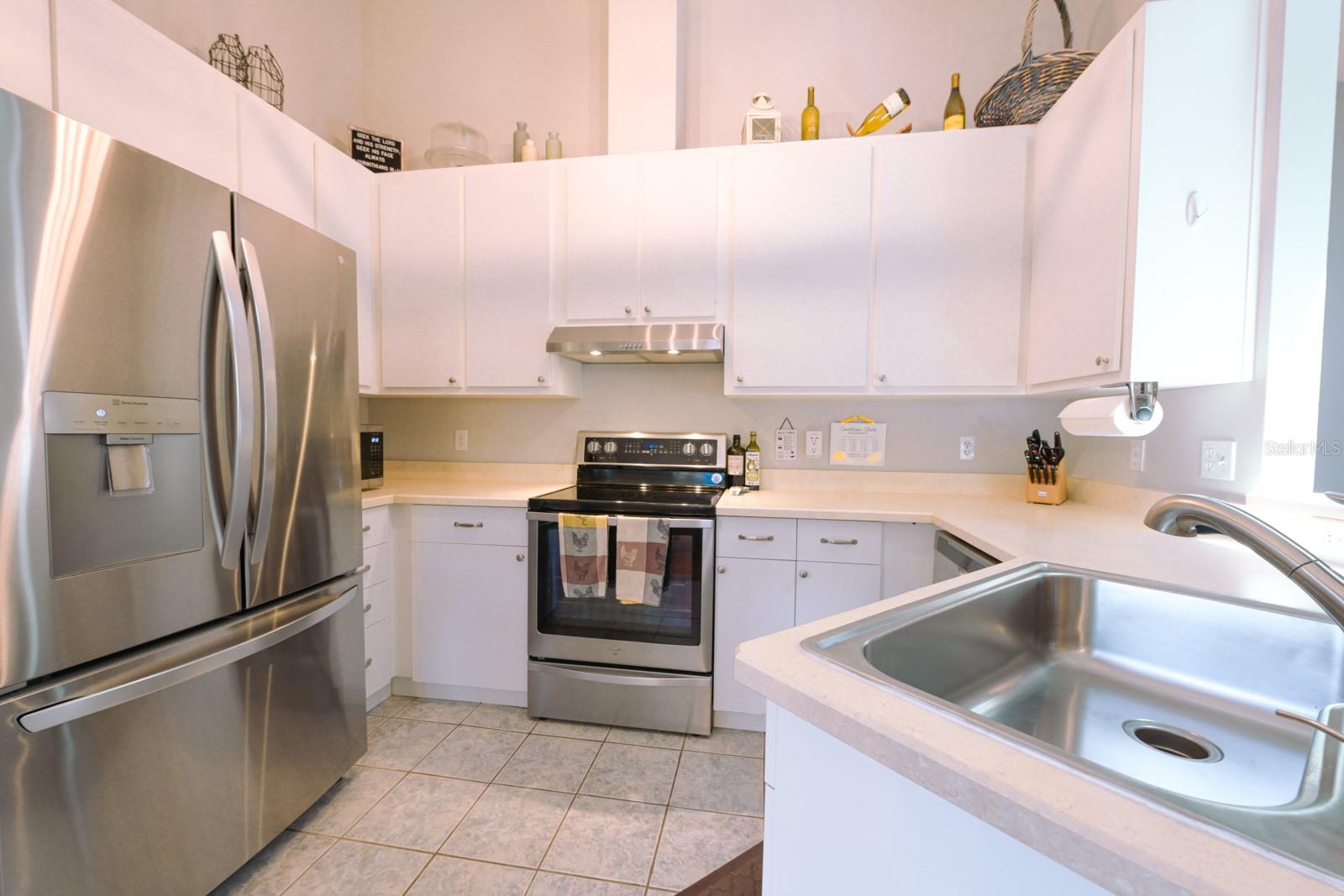 Single Family Residence in GAINESVILLE FL 3735 NW 64TH PLACE 7.jpg