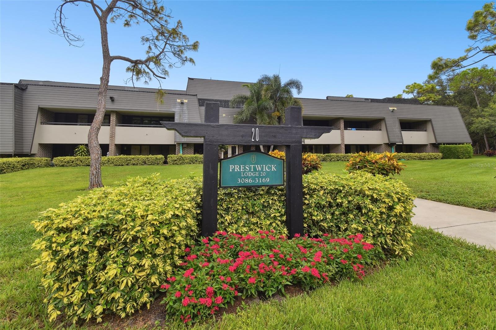 36750 Us Highway 19, Palm Harbor, FL 34684