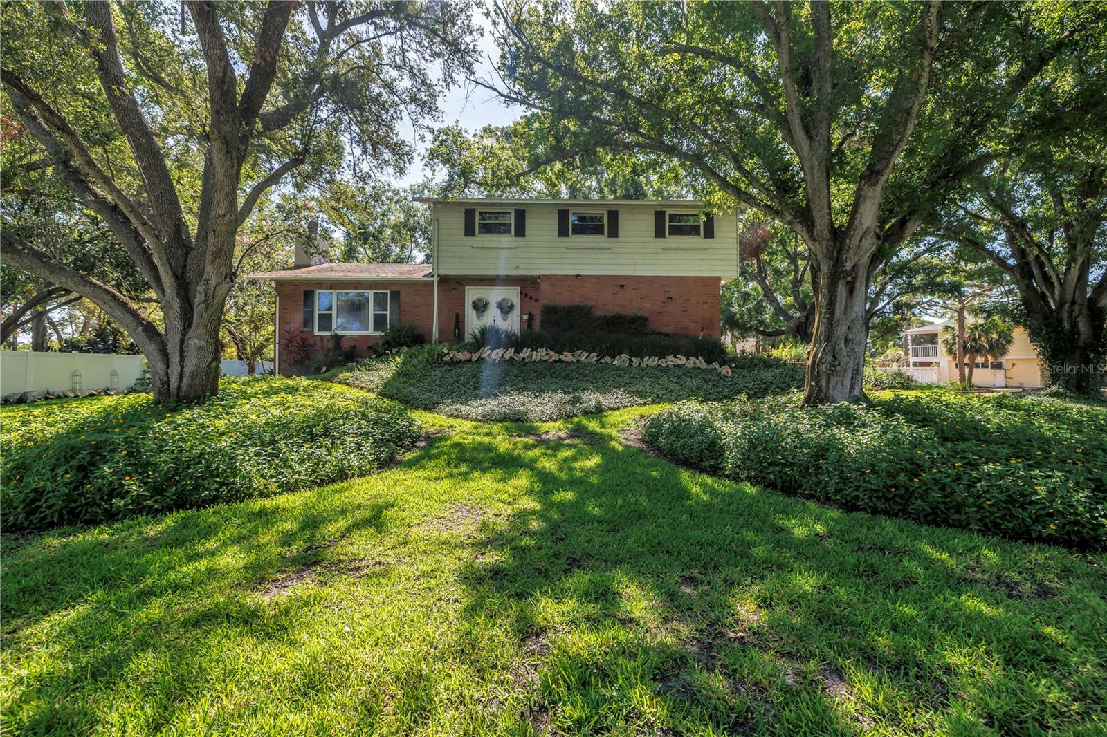 6505 Cedar St, Saint Petersburg, FL 33702