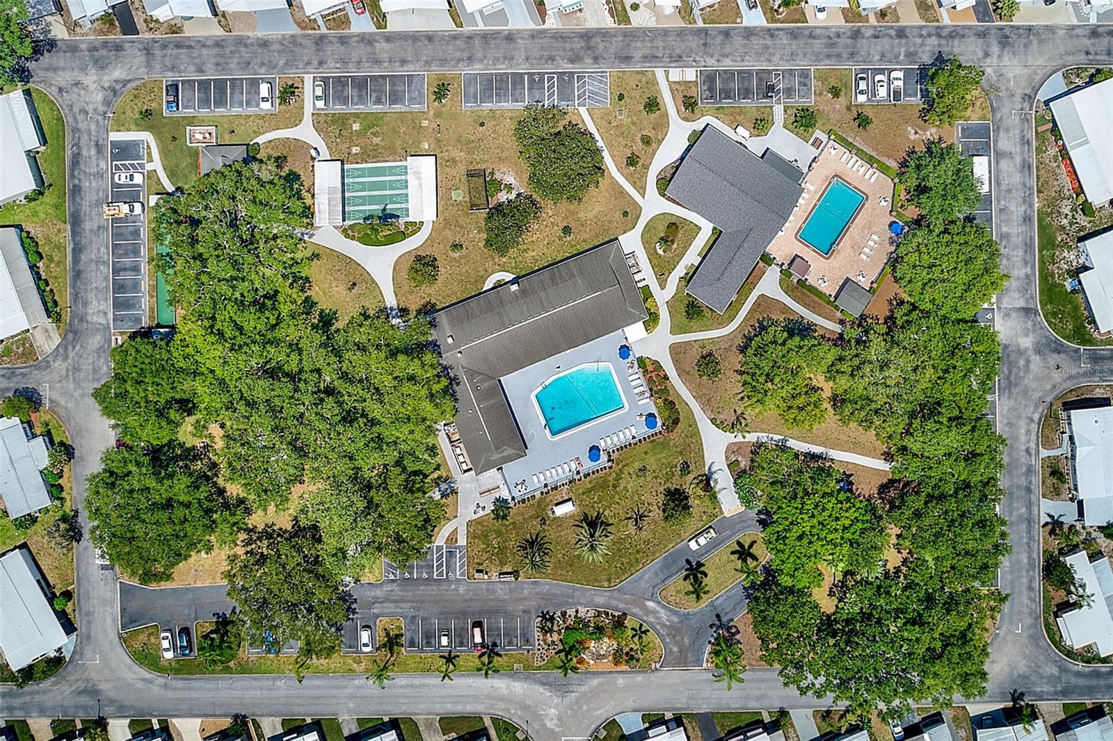 9790 66 St #307, Pinellas Park, FL 33782 photo
