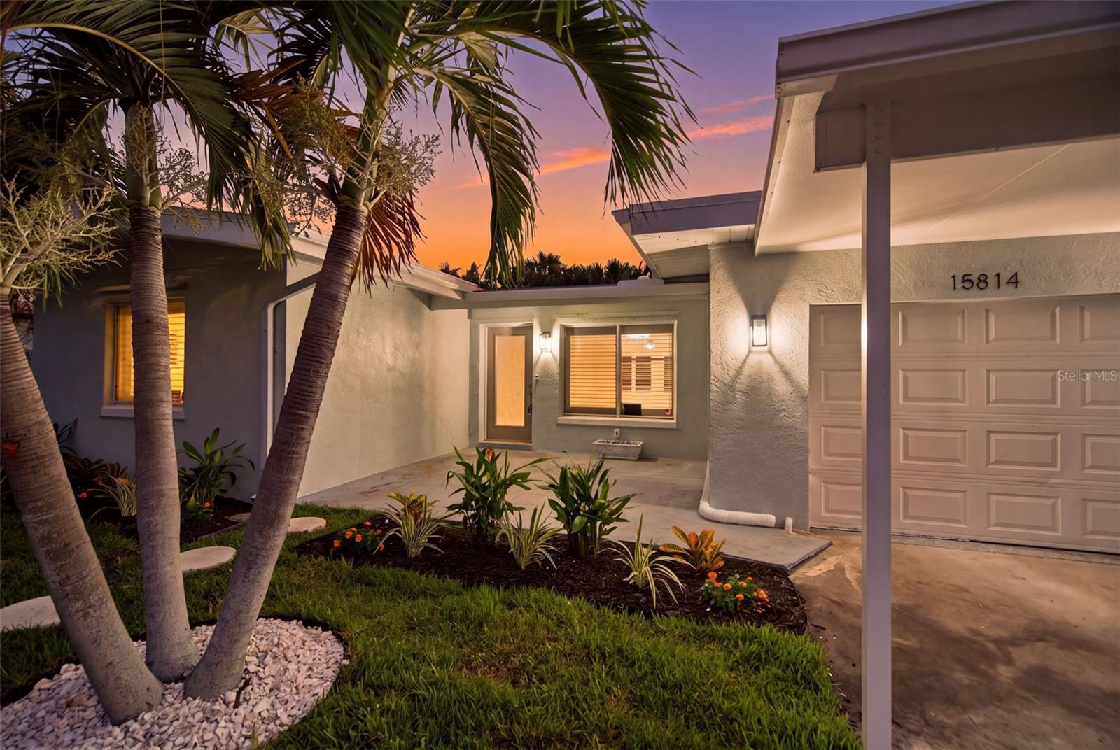 15814 3 St, Redington Beach, FL 33708 photo