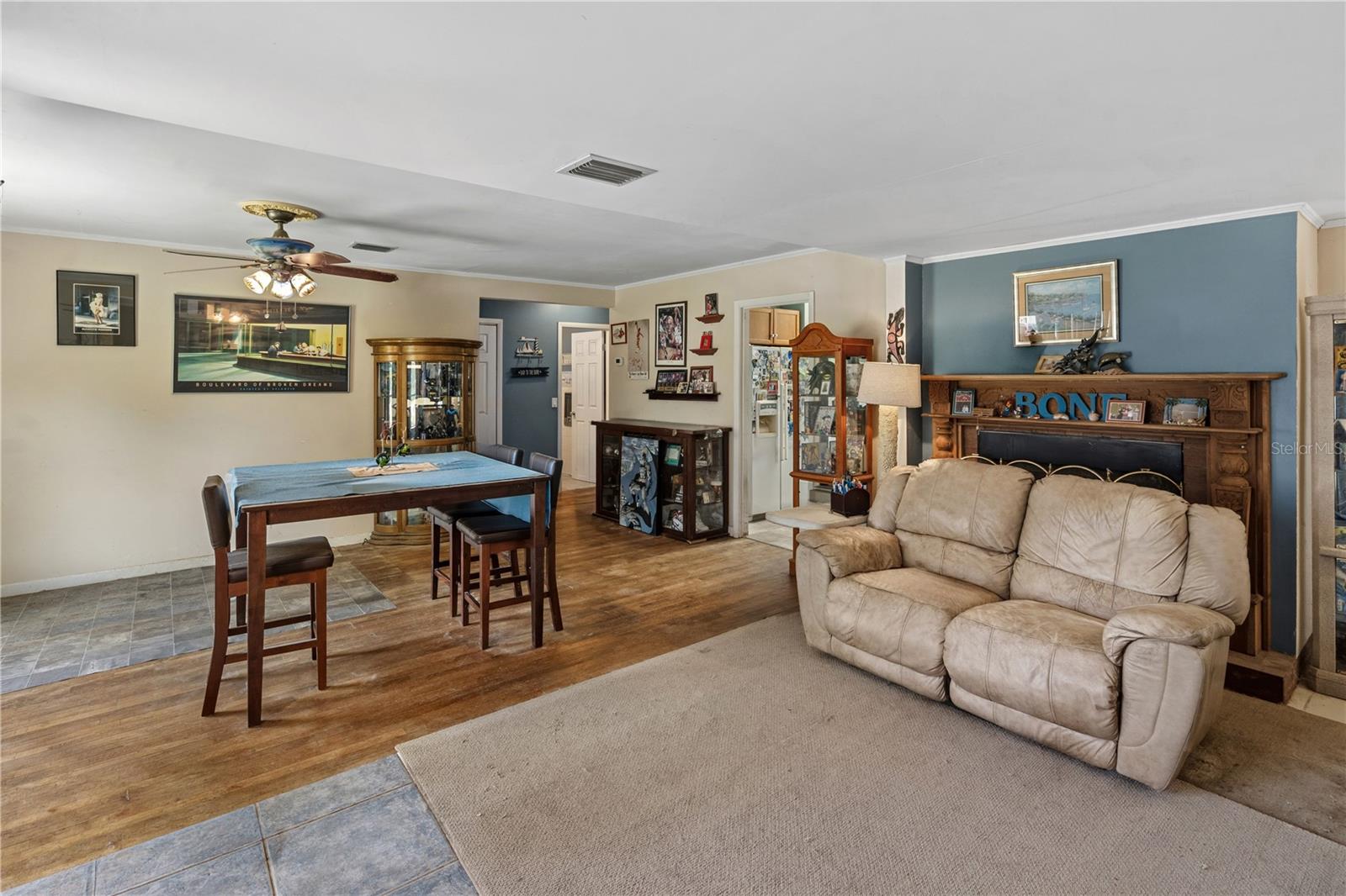 26015 Sackamaxon Dr, Sorrento, FL 32776 photo