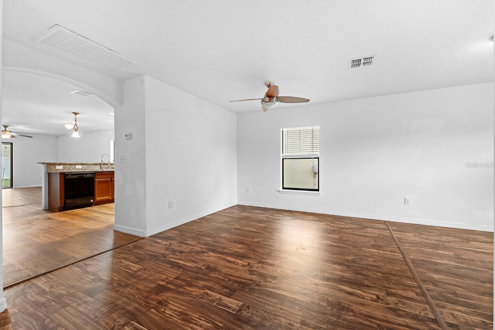 11837 Thicket Wood Dr, Riverview, FL 33579 photo