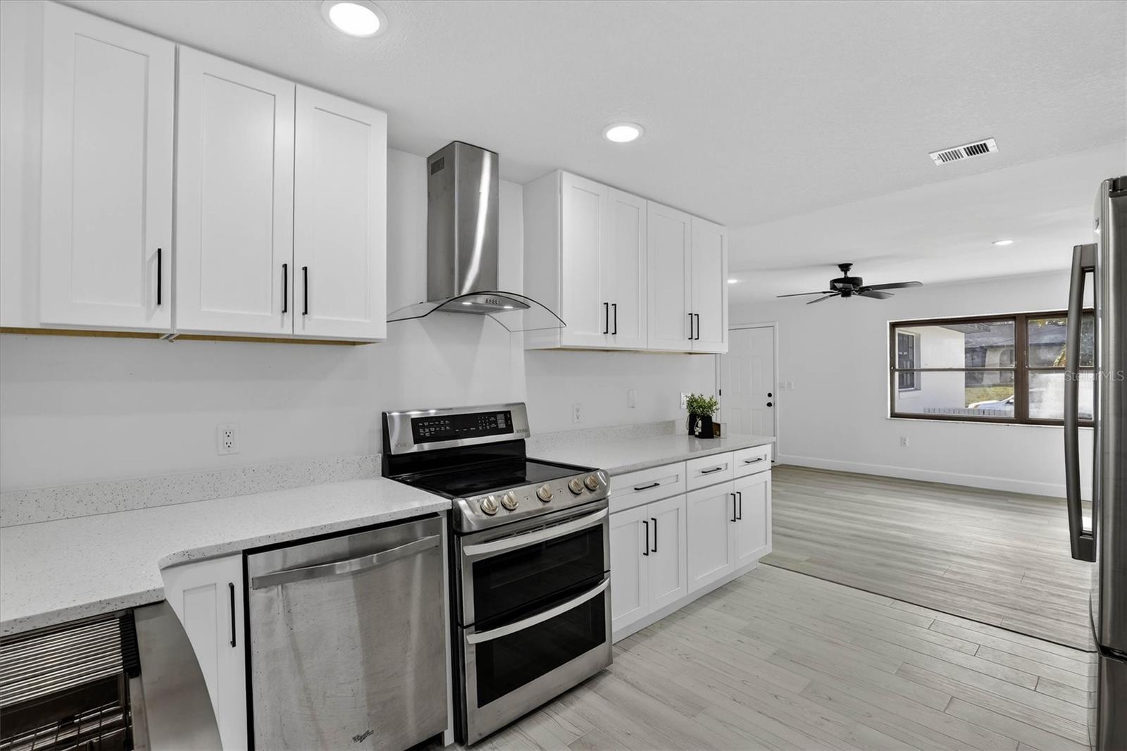 517 Hickorywood Ave, Altamonte Springs, FL 32714 photo