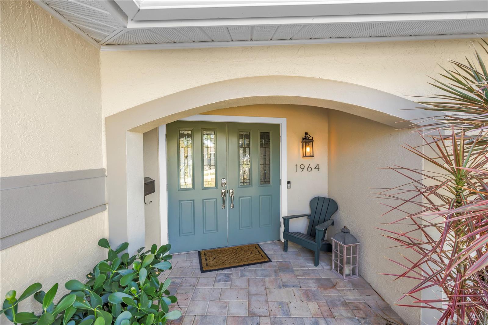 1964 Massachusetts Ave, Saint Petersburg, FL 33703 photo