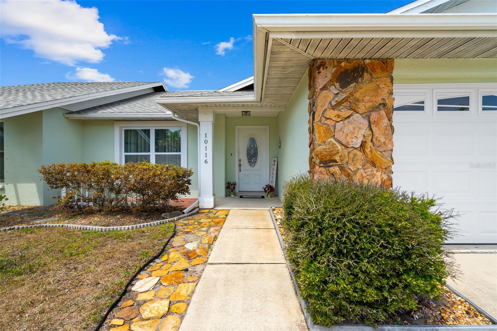 10116 Landmark Dr, Hudson, FL 34667 photo