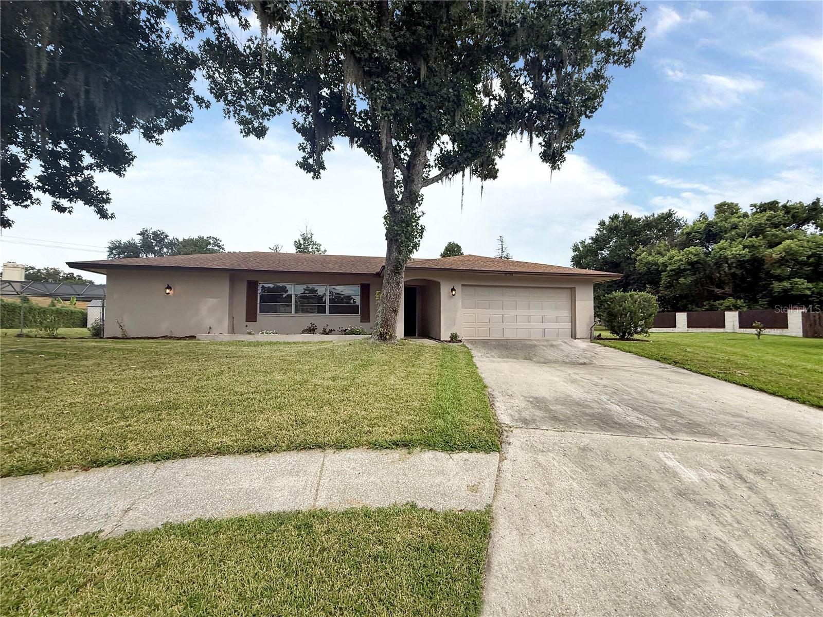 6234 Elm Sq, Lakeland, FL 33813