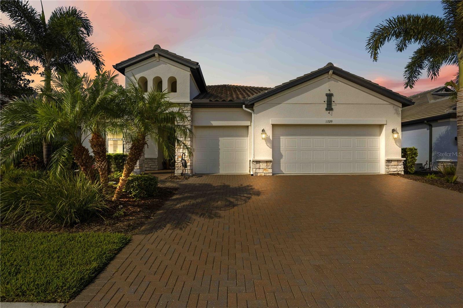11329 Montserrat Dr, Venice, FL 34293 photo