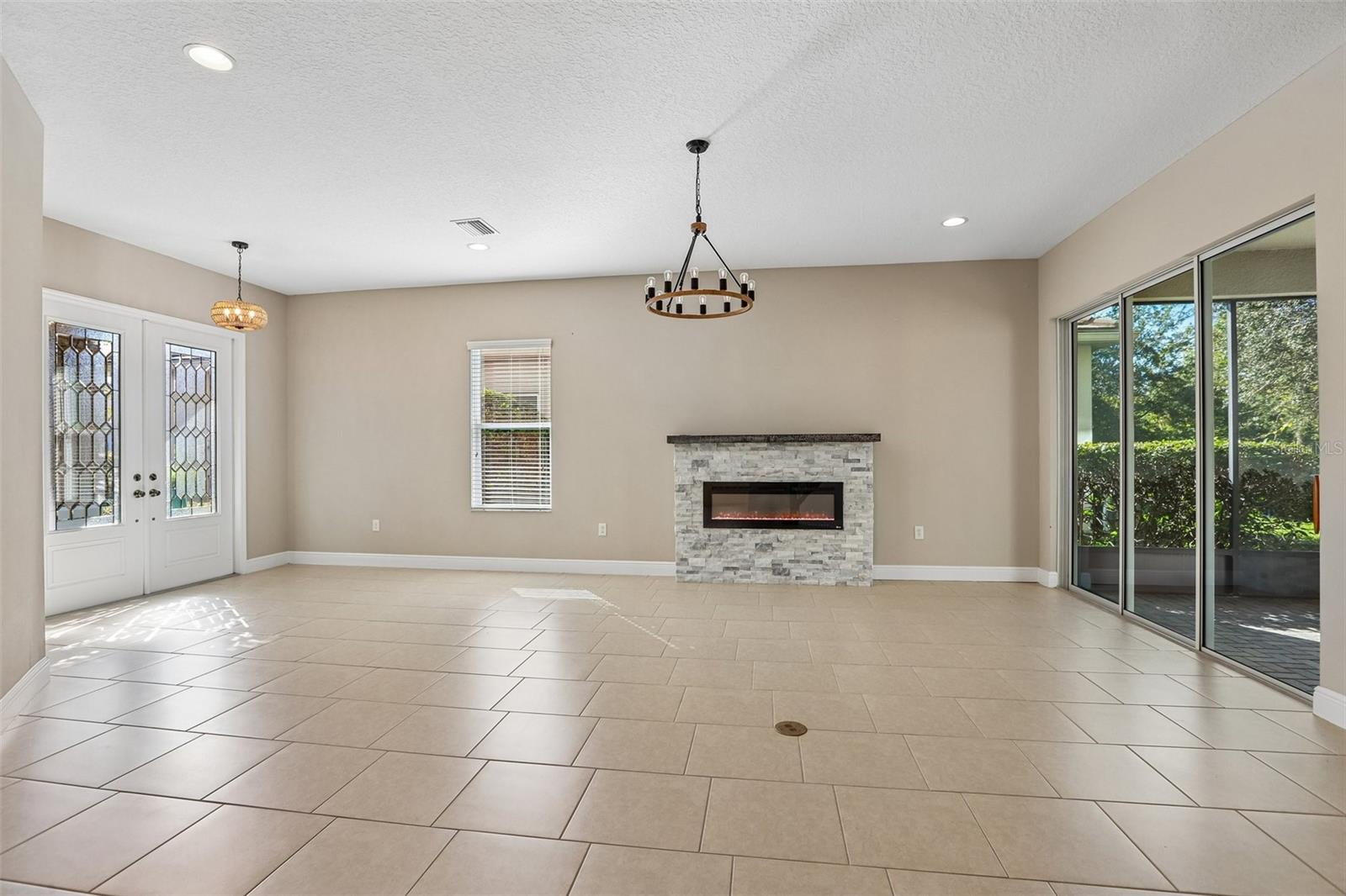 2495 Oakwood Preserve Dr, Wesley Chapel, FL 33543 photo