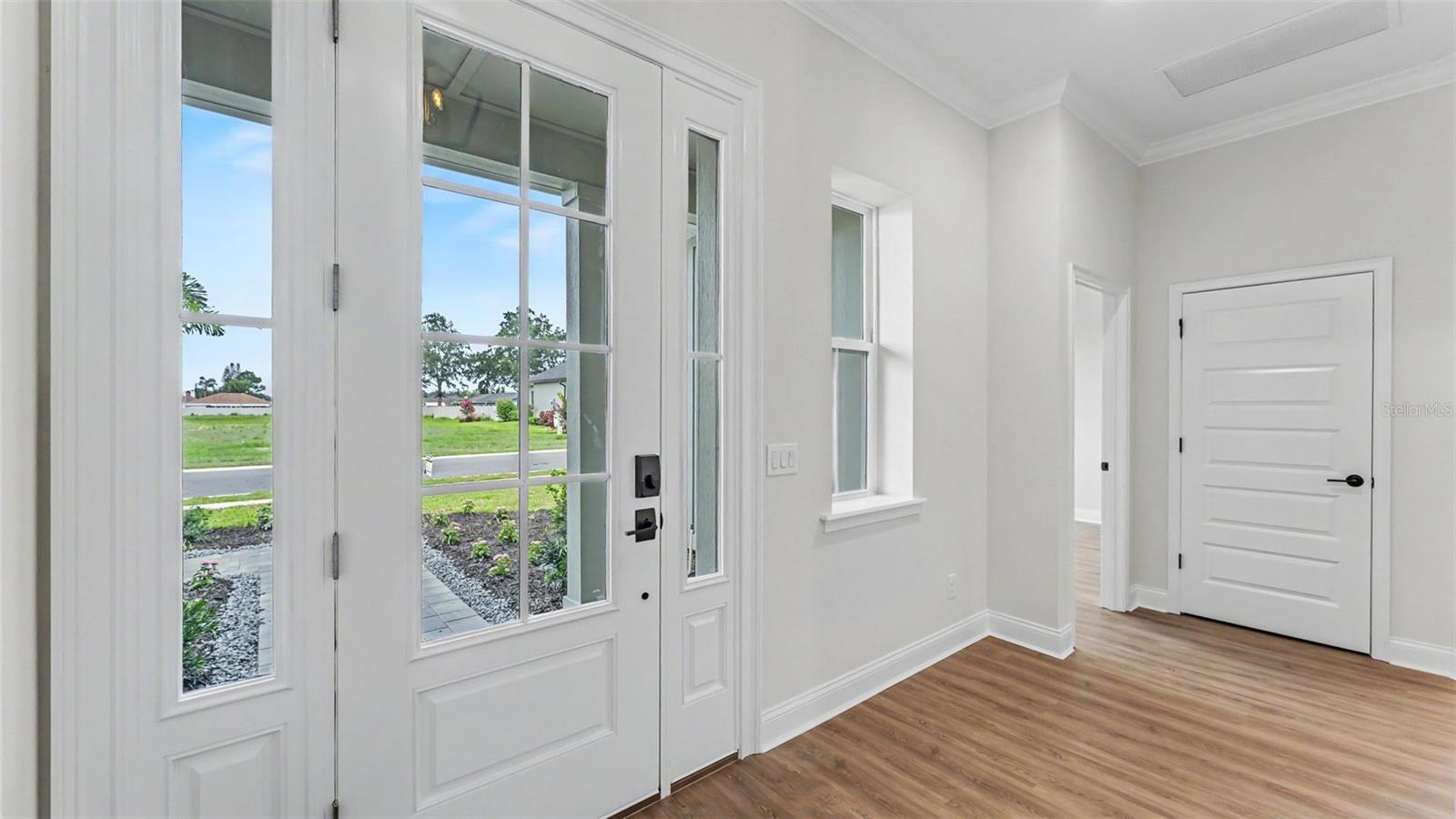 5367 Clubhouse Hills Ln, Lakeland, FL 33812 photo