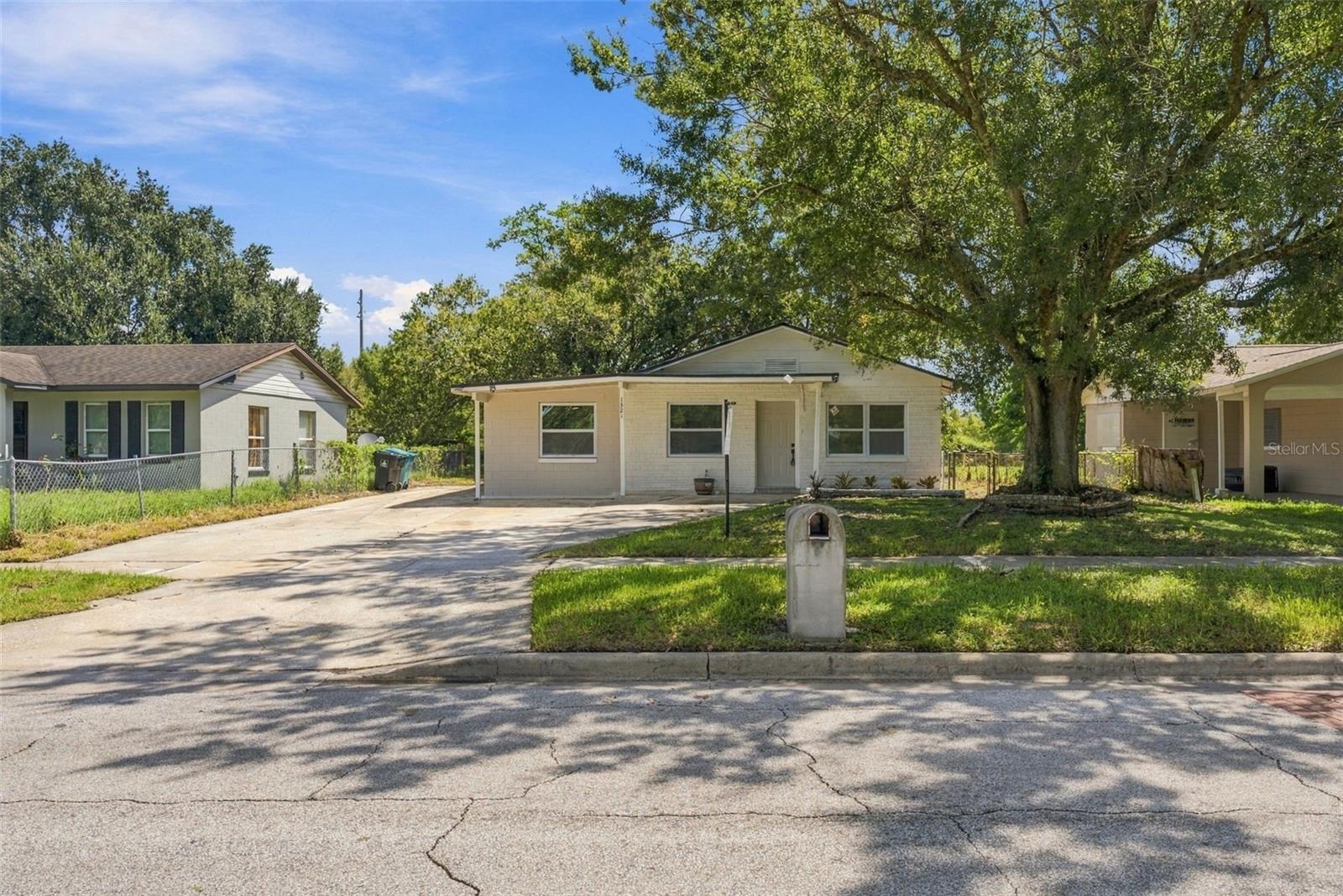 1321 Lescot Ln, Orlando, FL 32811 photo