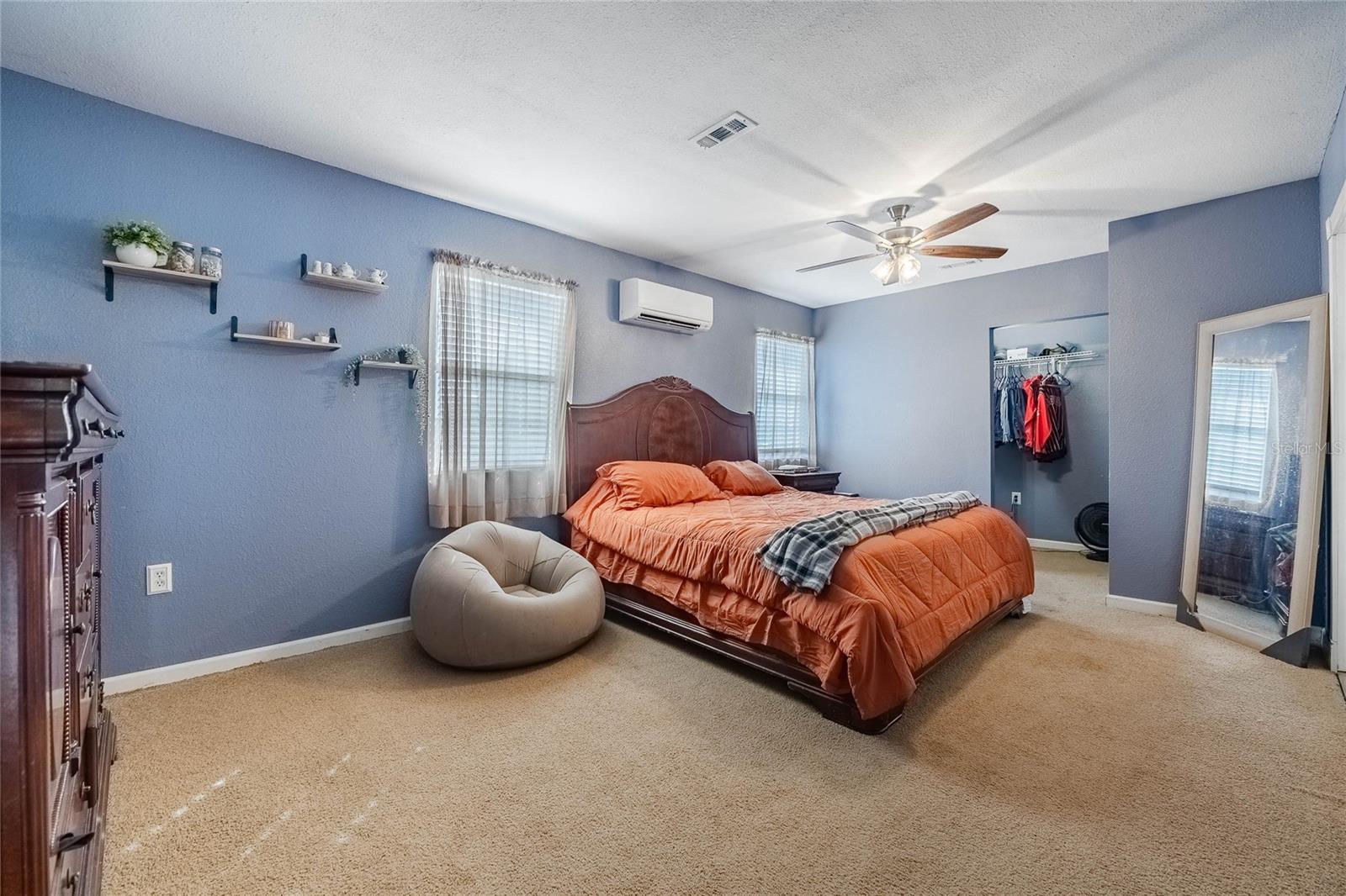 729 E Lake Ave, Eagle Lake, FL 33839 photo
