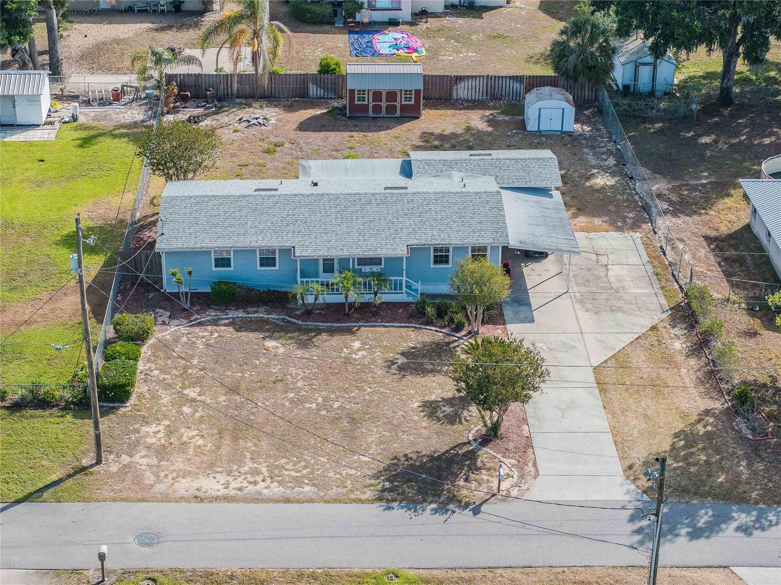 729 Lake Ave, Eagle Lake, FL 33839