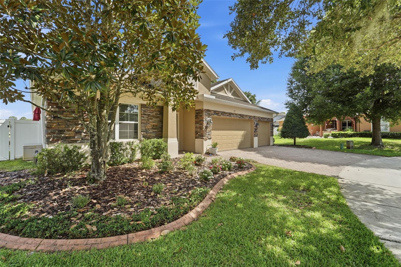 471 Breeders Cup Ct, Deland, FL 32724 photo