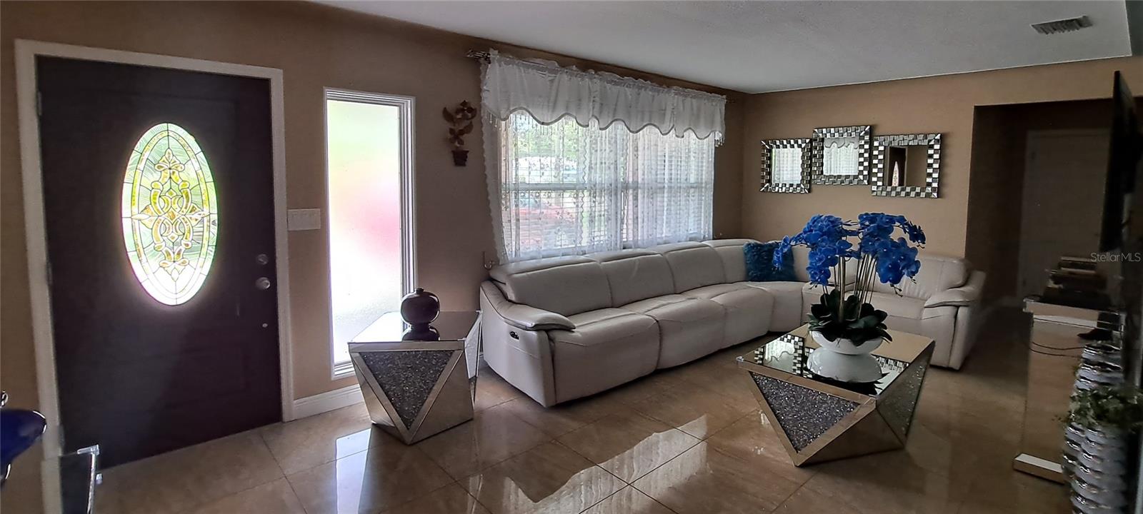 3964 22 Ave, Saint Petersburg, FL 33713 photo