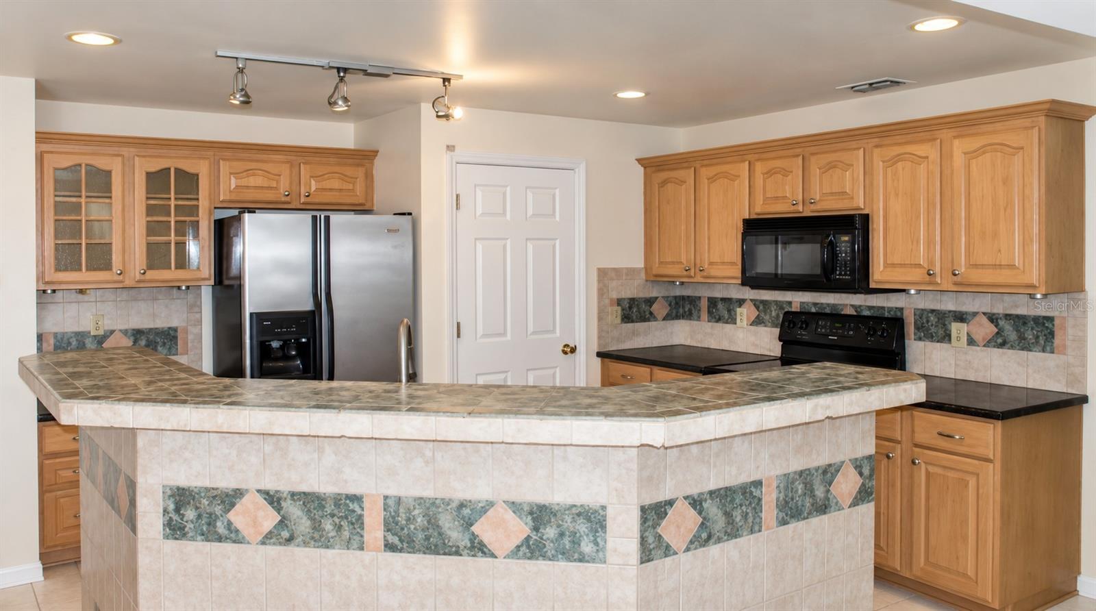 823 Carrigan Ave, Oviedo, FL 32765 photo