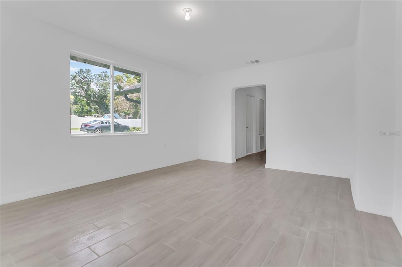 3504 S Nashville Ave, Orlando, FL 32839 photo