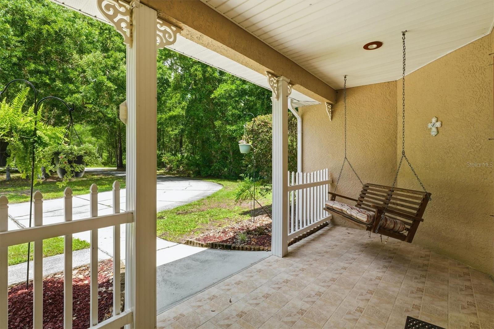 6012 Valley Spring Dr, Brooksville, FL 34601 photo