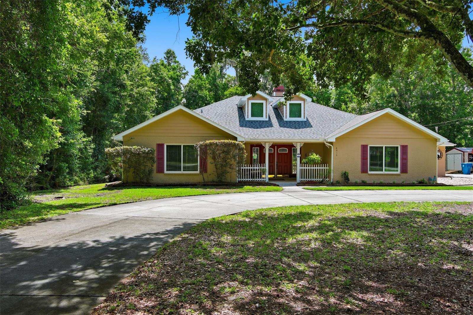 6012 Valley Spring Dr, Brooksville, FL 34601 photo