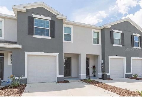 Townhouse in WESLEY CHAPEL FL 32859 PEZ LANDING LANE.jpg