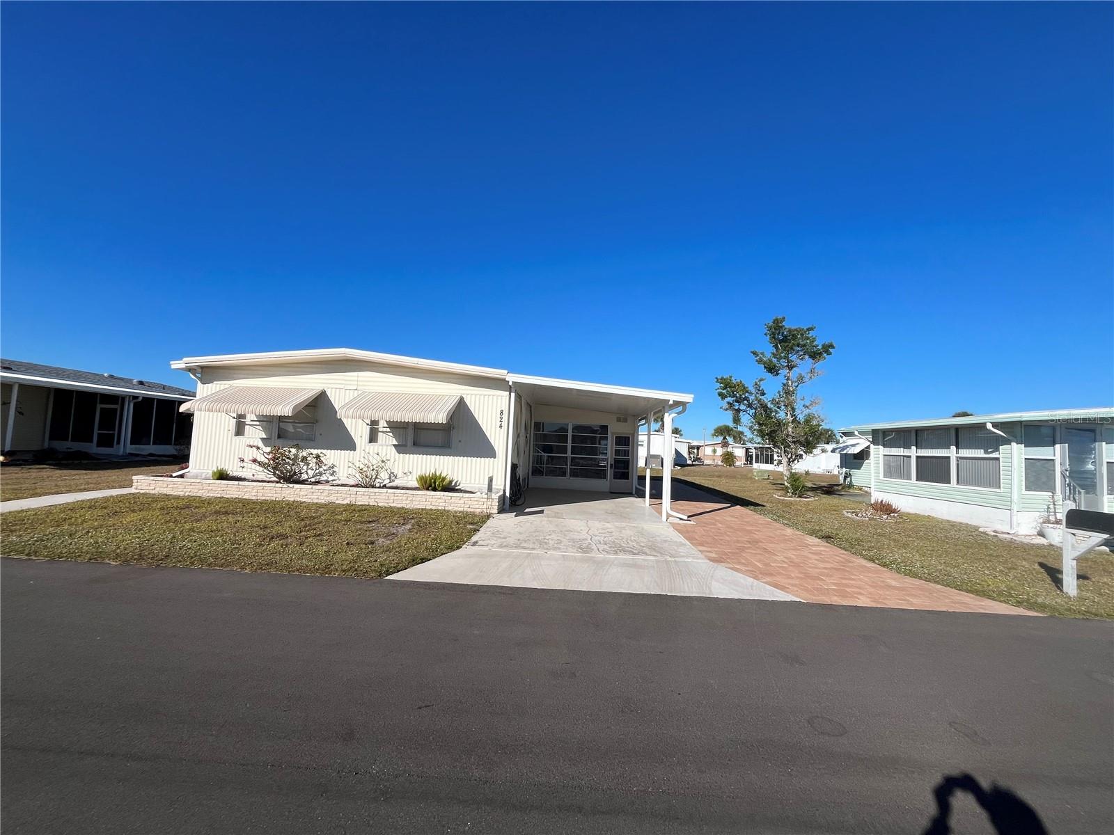 824 Cervina Dr, Venice, FL 34285