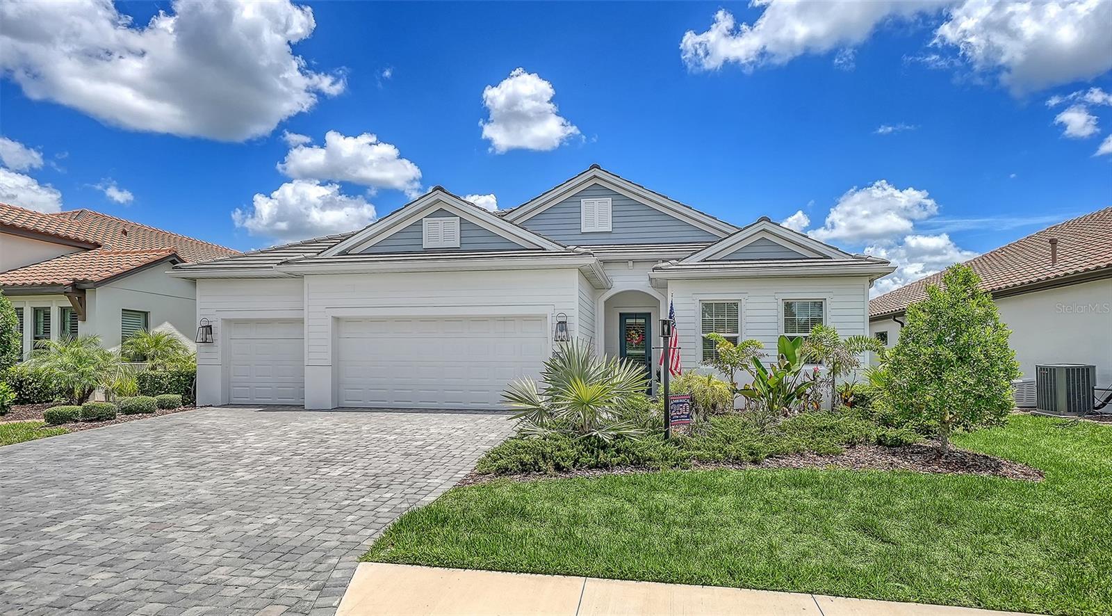 13509 Deep Blue Pl, Bradenton, FL 34211 photo