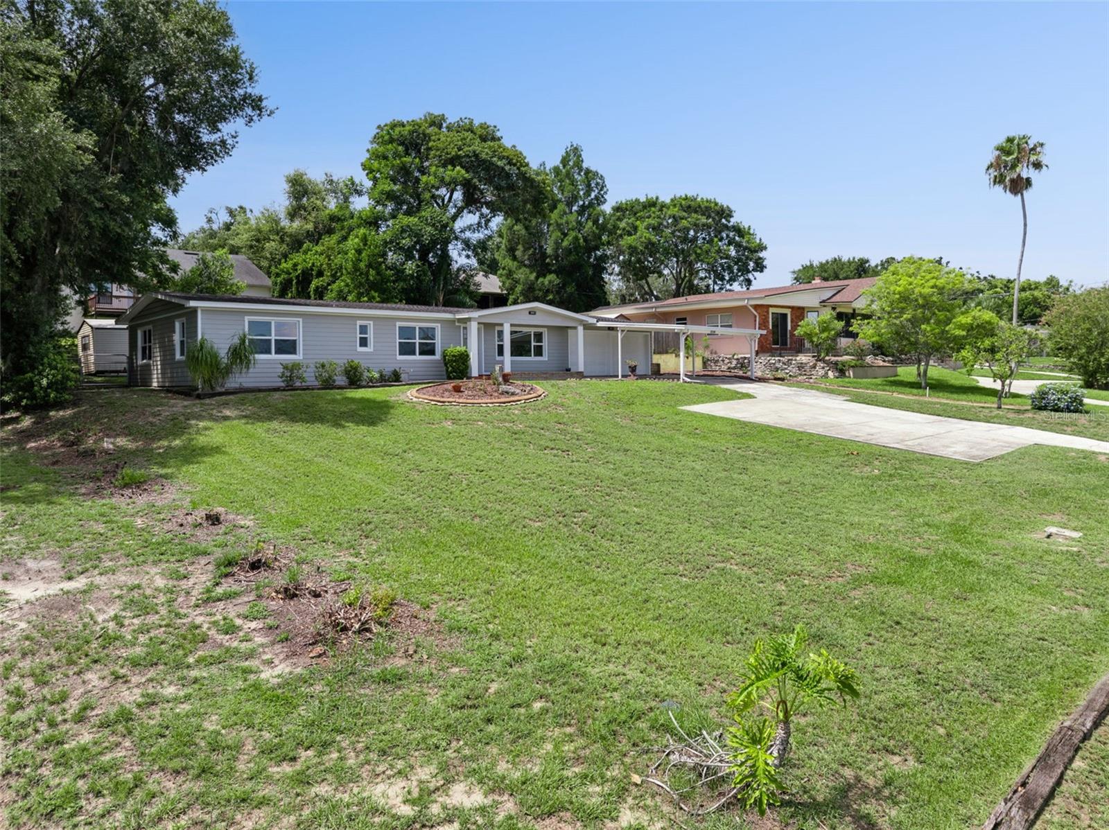 1024 Sunset Dr, Lake Wales, FL 33853 photo