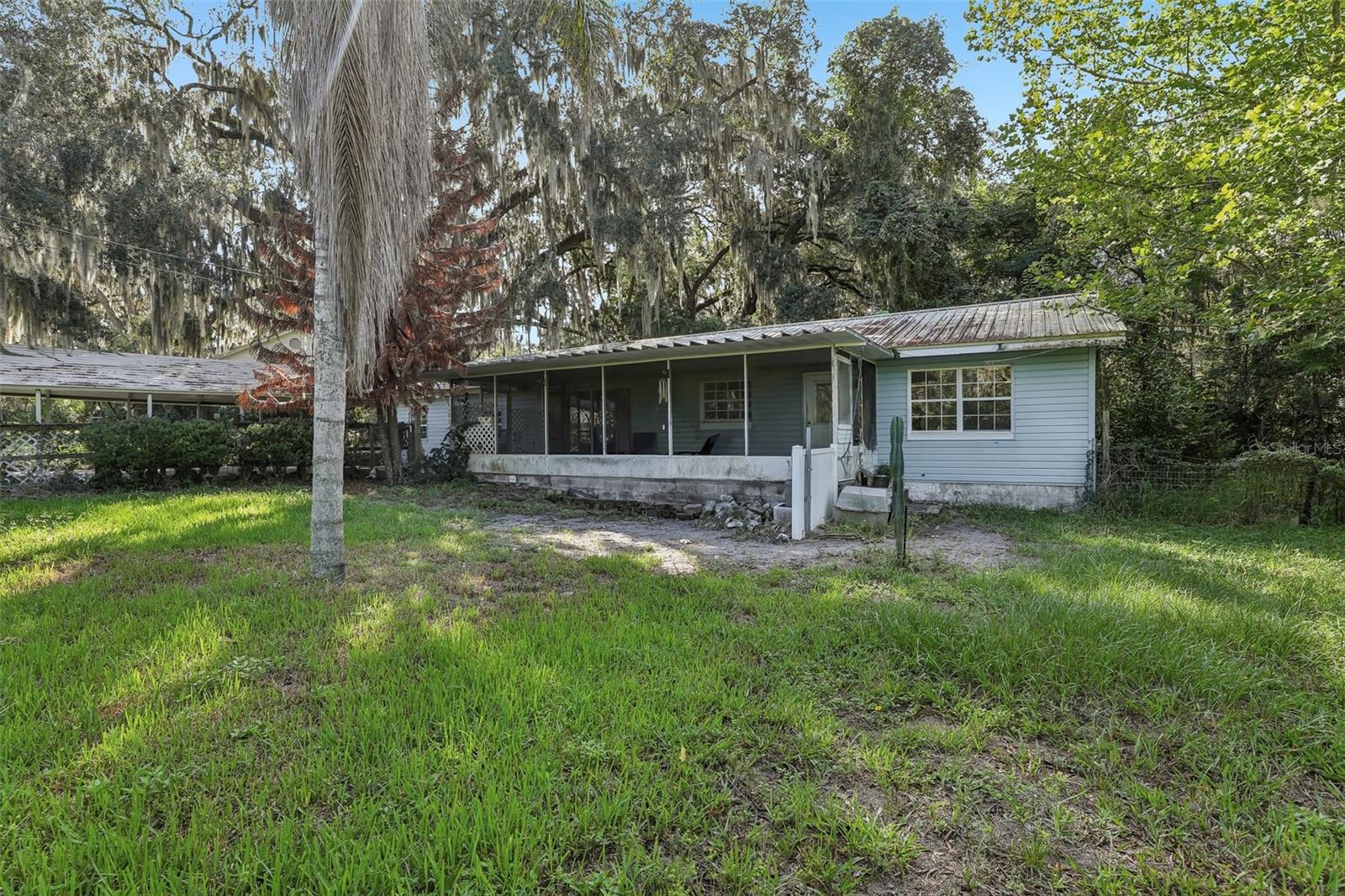 2315 Edgewater Ave, Leesburg, FL 34748 photo