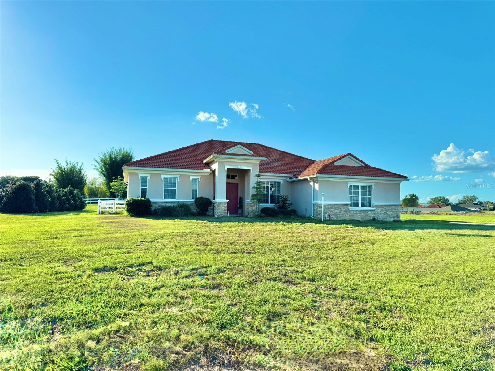 56 Needles Pt, Inverness, FL 34453