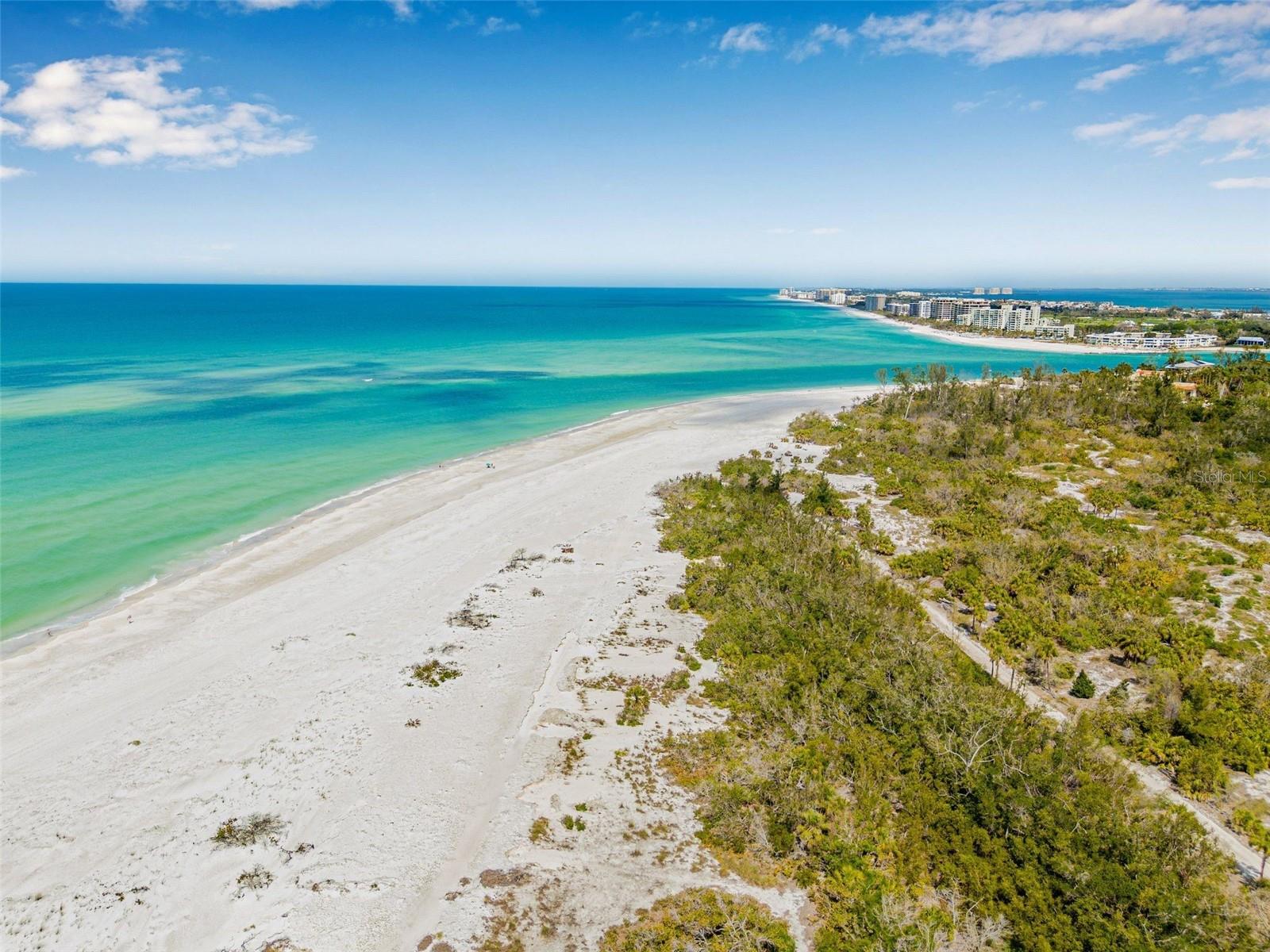 114 81 St, Bradenton Beach, FL 34217 photo