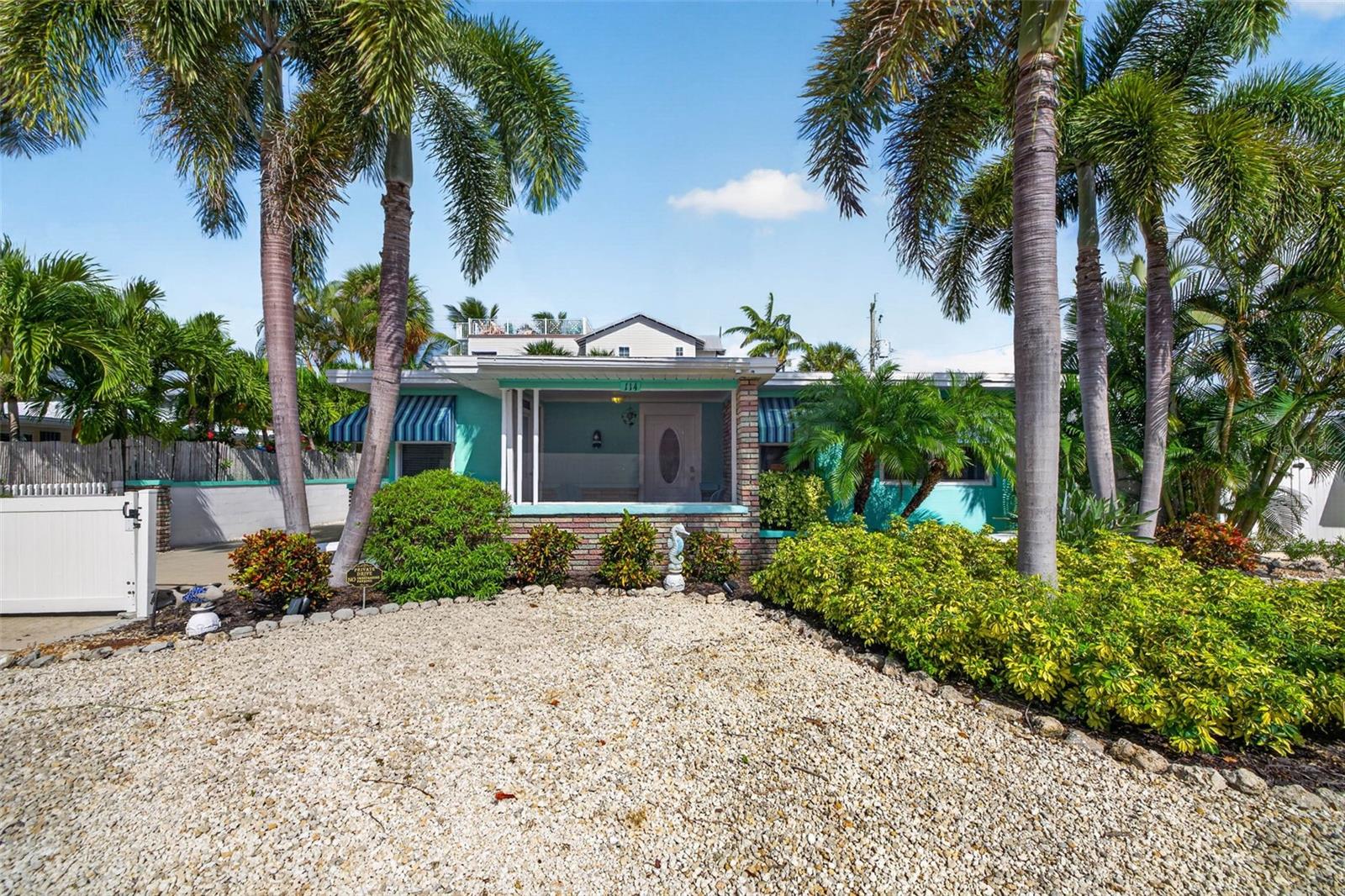 114 81 St, Bradenton Beach, FL 34217 photo