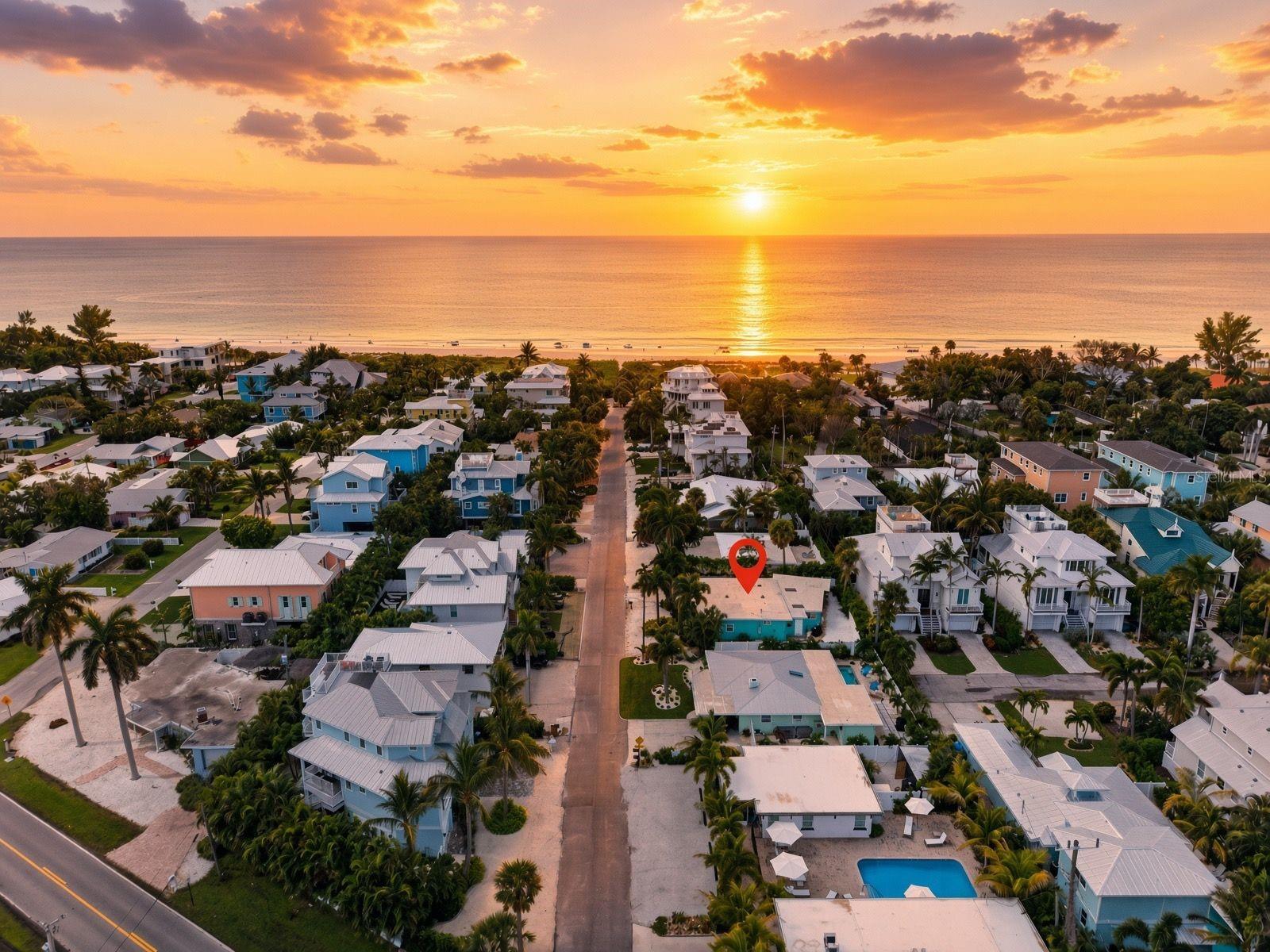 114 81 St, Bradenton Beach, FL 34217