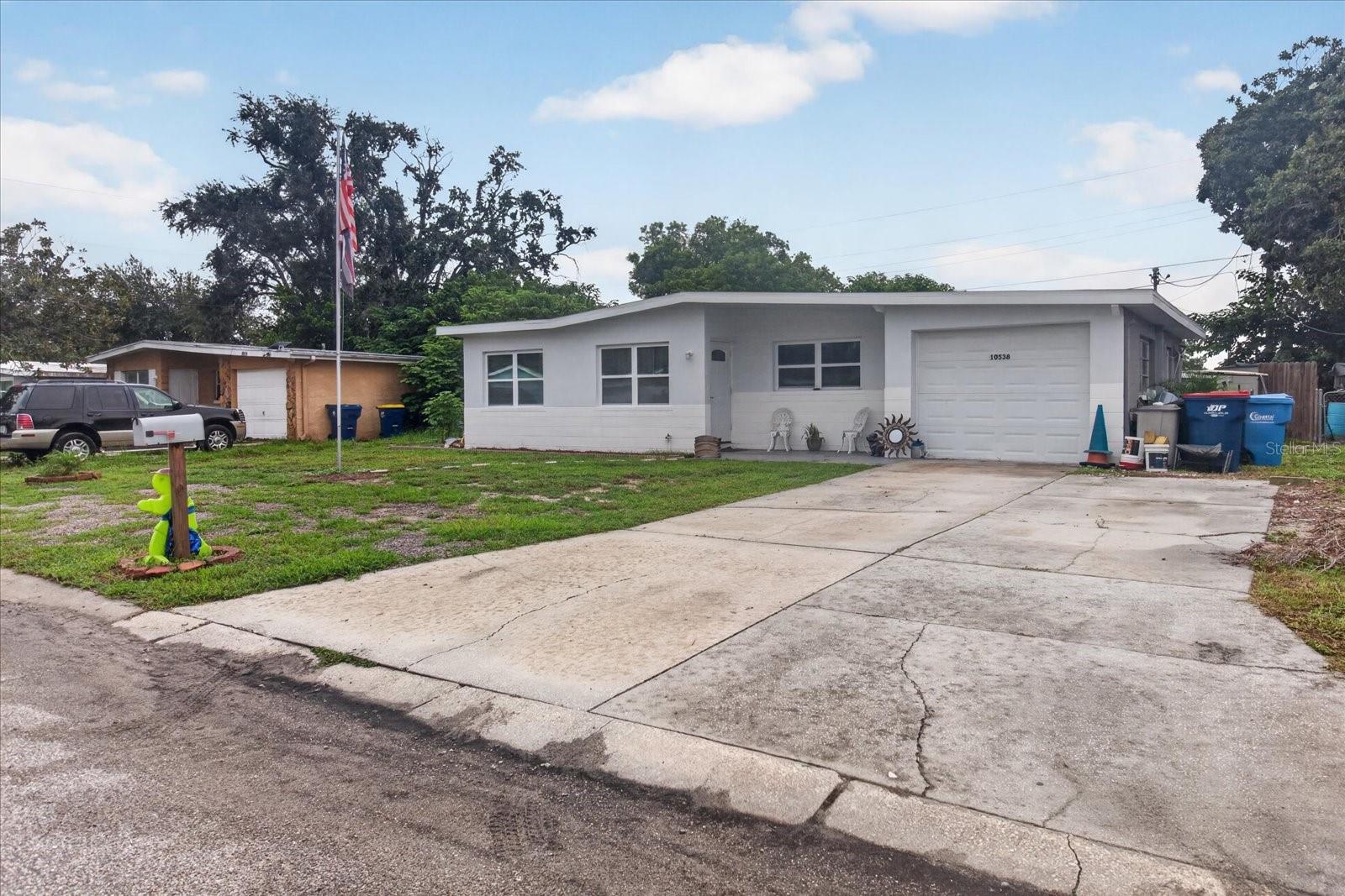 10538 Agate Ct, Port Richey, FL 34668 photo