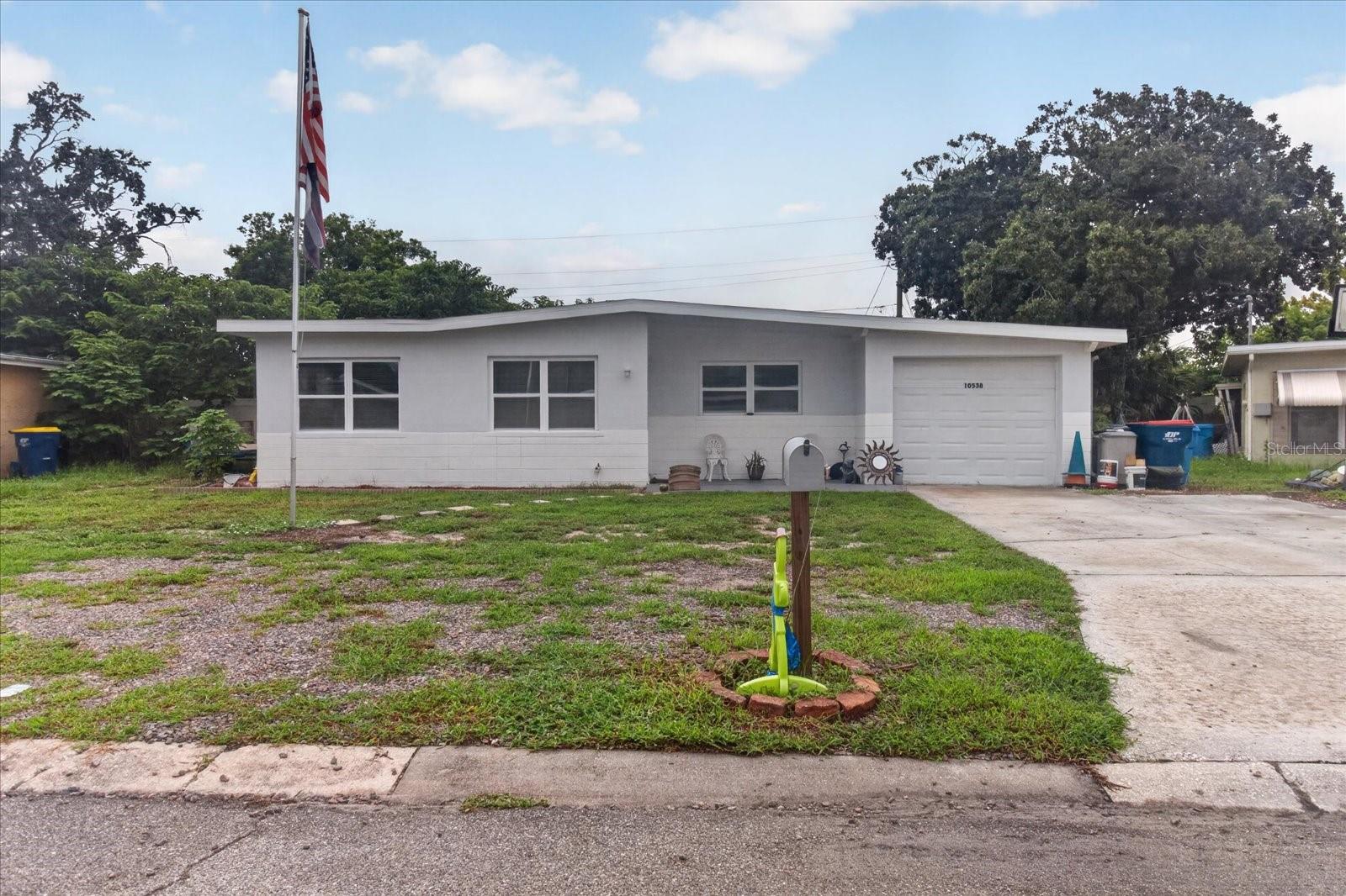 10538 Agate Ct, Port Richey, FL 34668 photo