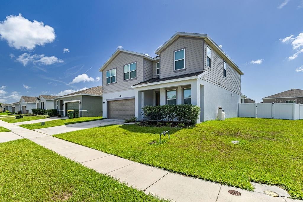 3319 Curlew Ave, Leesburg, FL 34748 photo