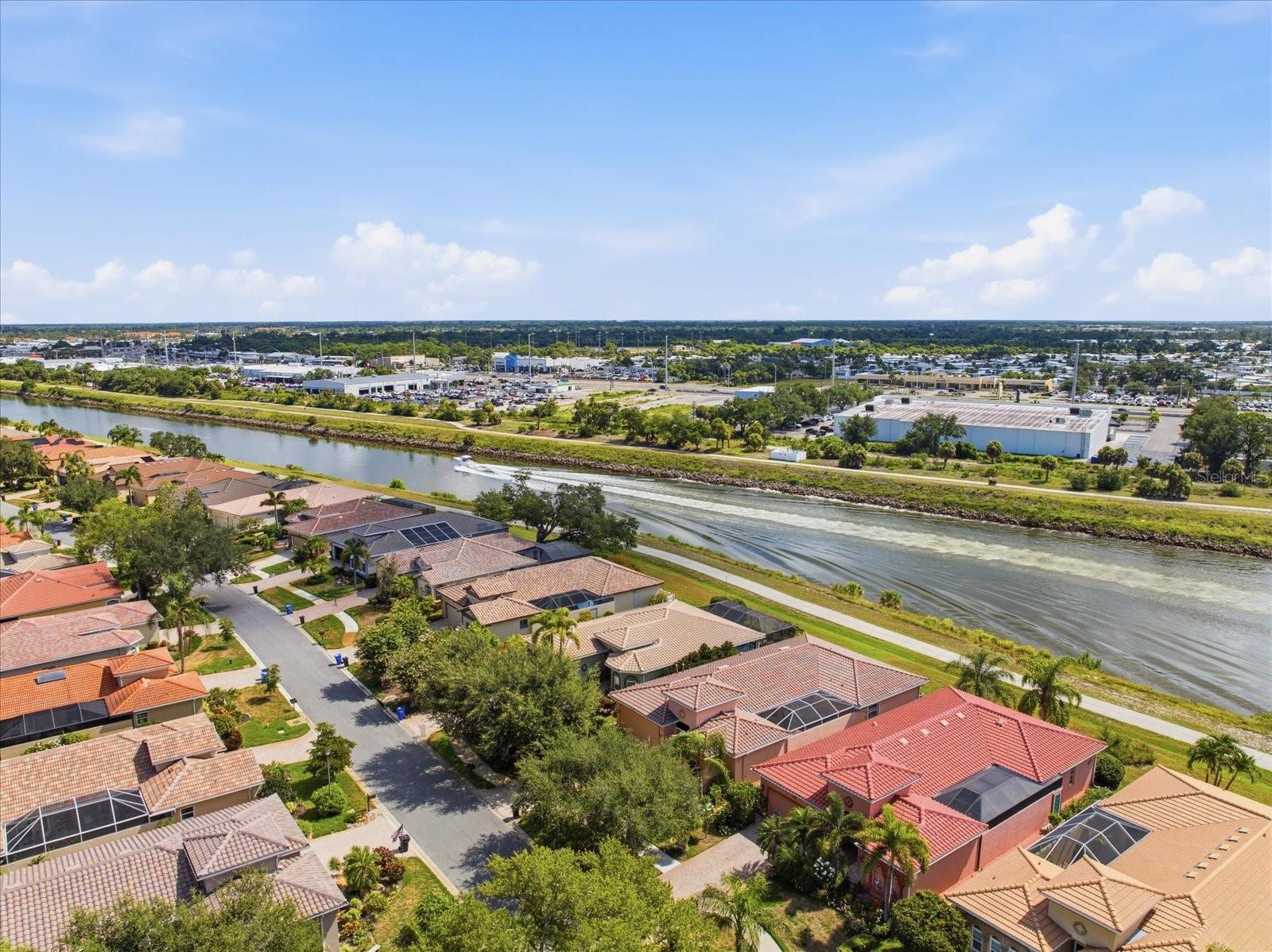 210 Rio Terra, Venice, FL 34285 photo
