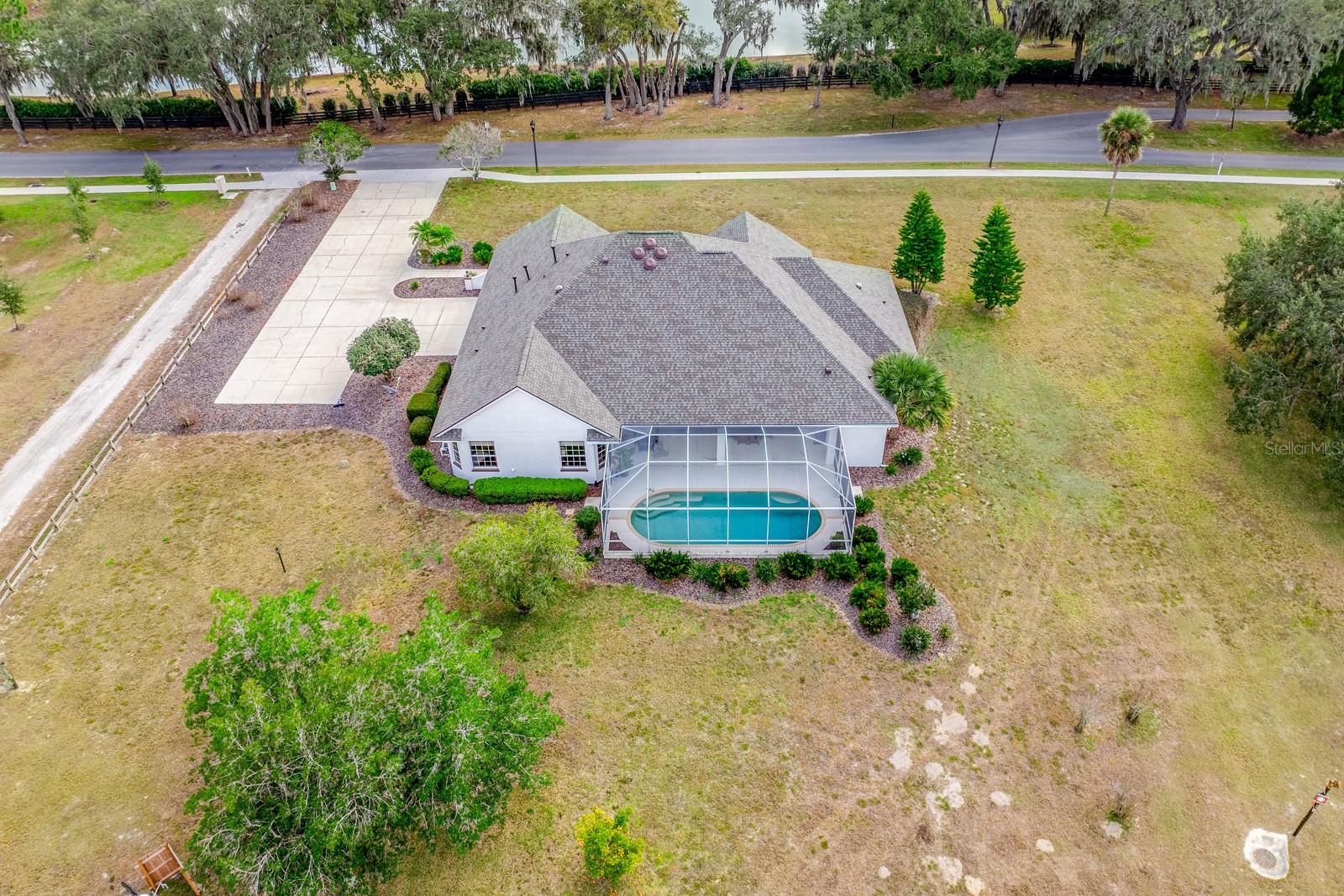 5092 NE 81 Blvd, Wildwood, FL 34785 photo