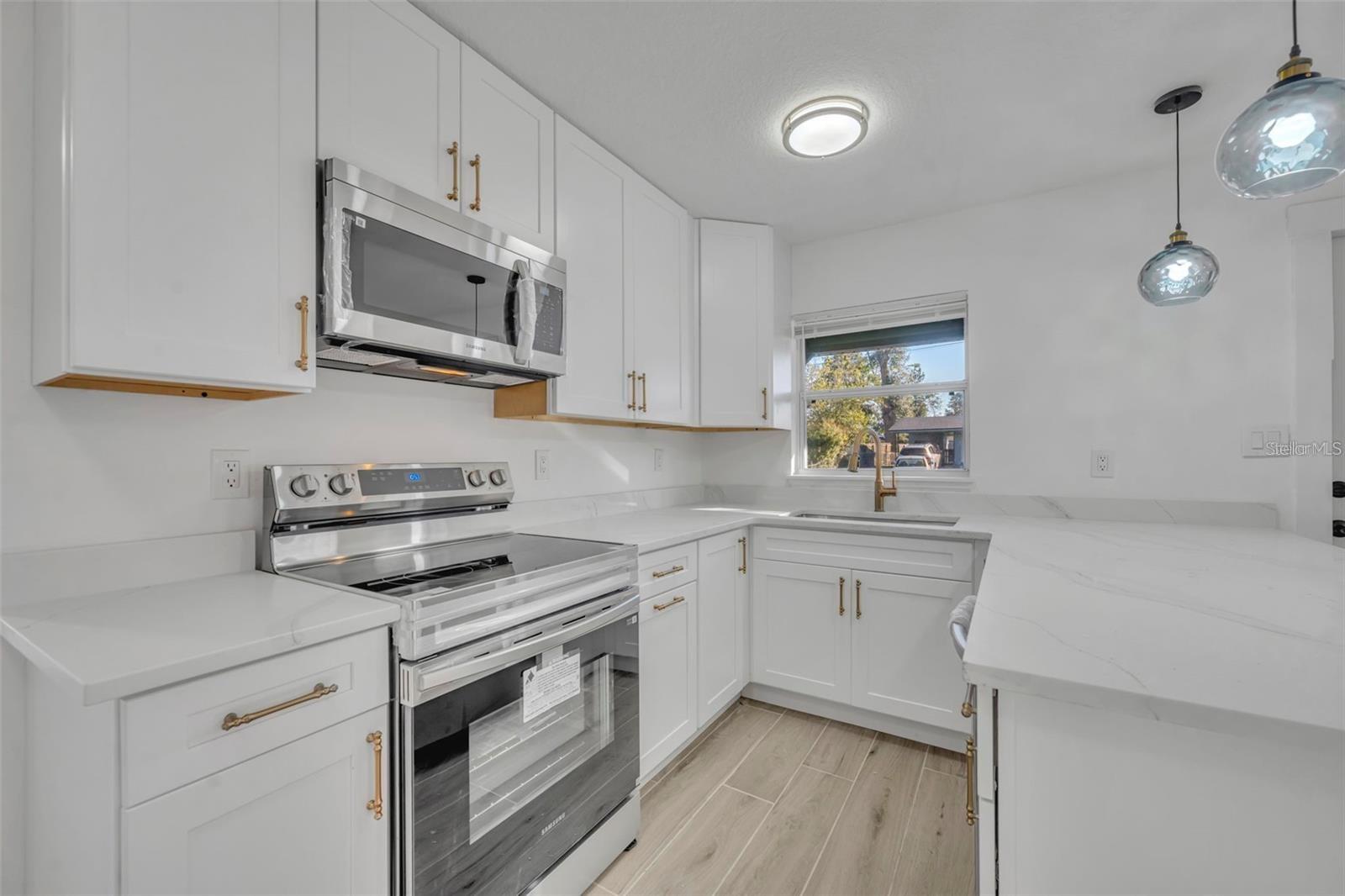 1224 Helen St, Apopka, FL 32703 photo