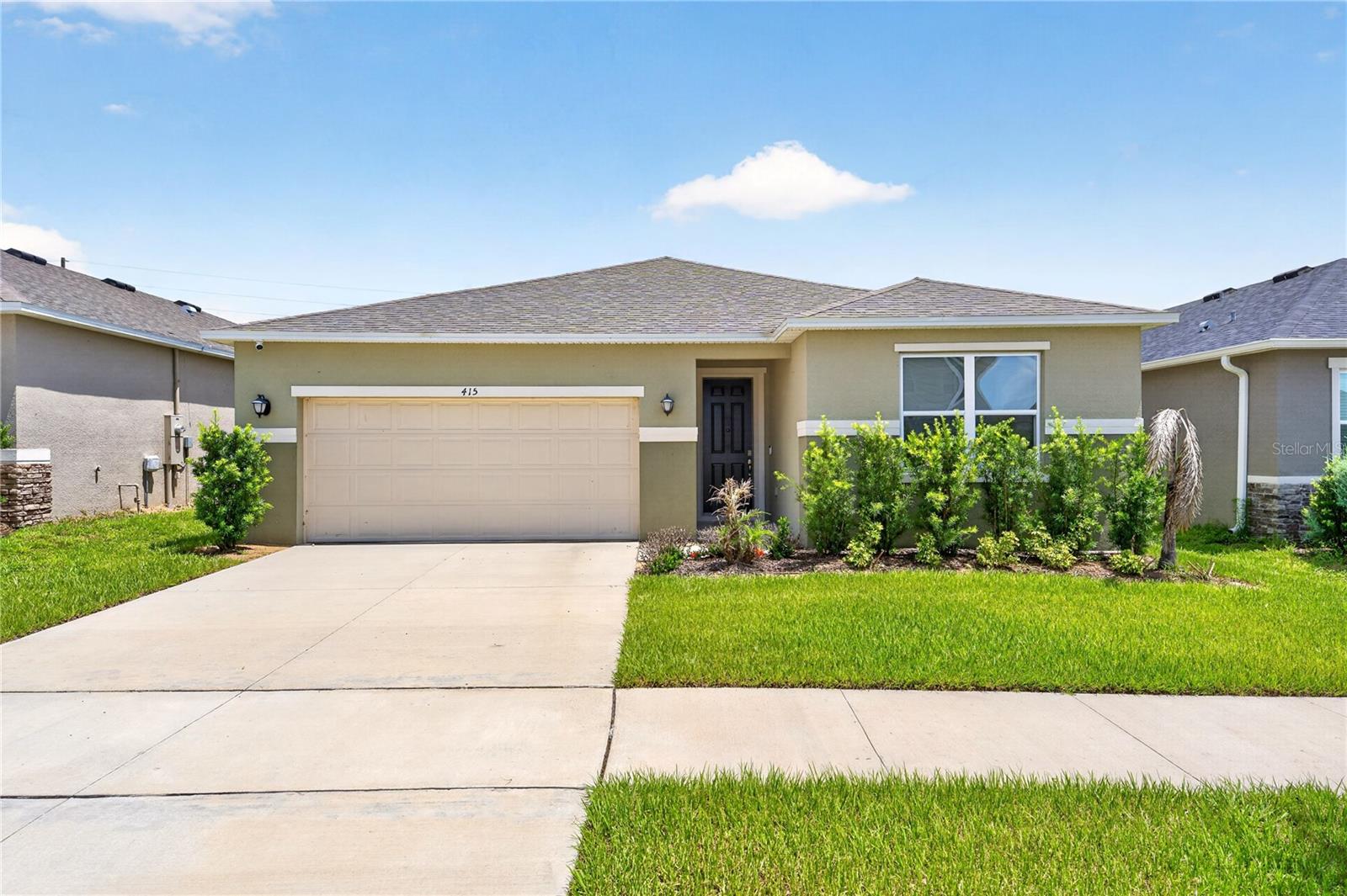 415 Overpool Ave, Davenport, FL 33896 photo