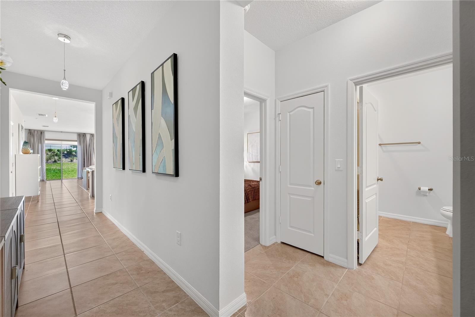 415 Overpool Ave, Davenport, FL 33896 photo