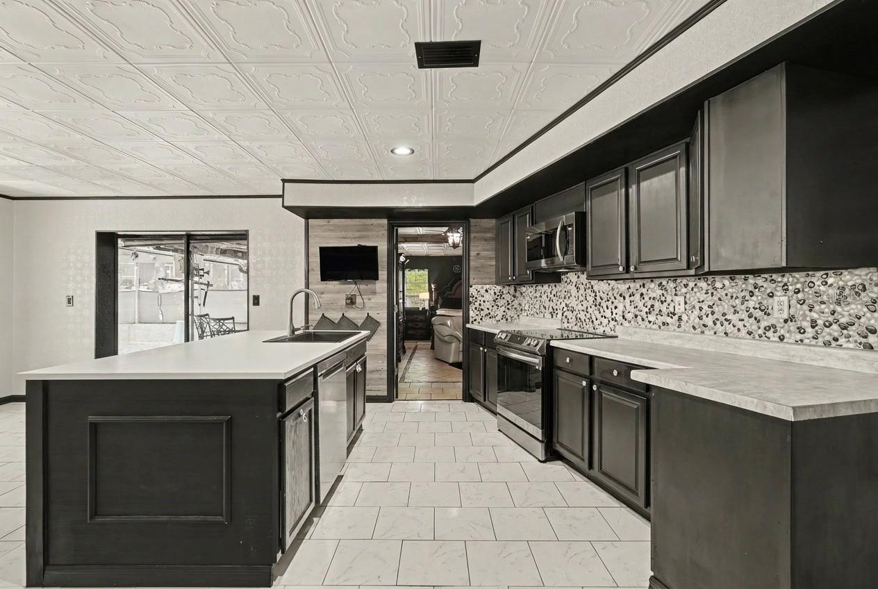 9027 Bonnet Way, Weeki Wachee, FL 34613 photo