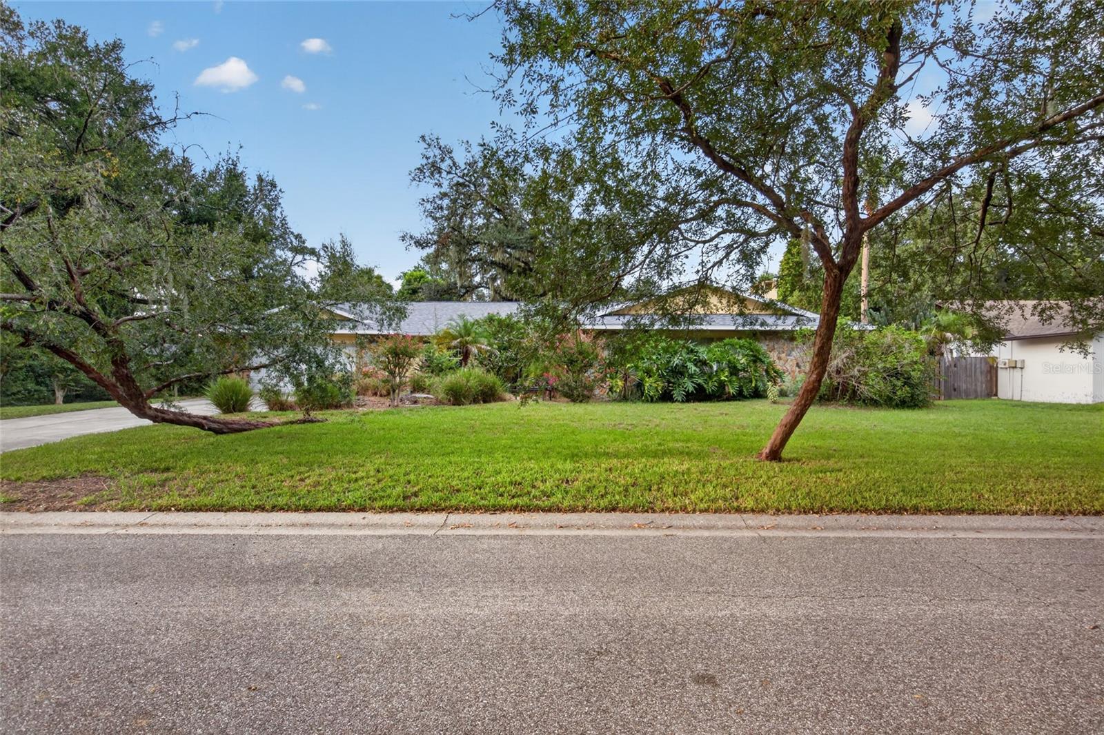 531 Garrard Dr, Temple Terrace, FL 33617 photo