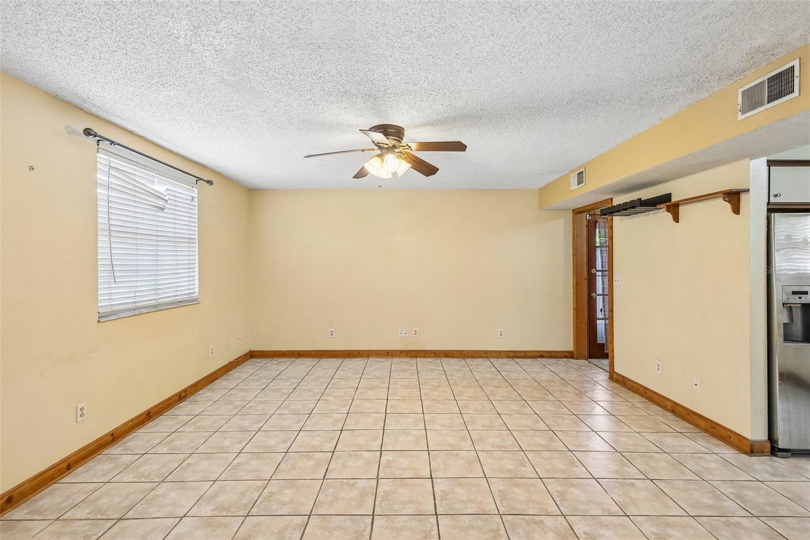2702 49 St, Gulfport, FL 33707 photo