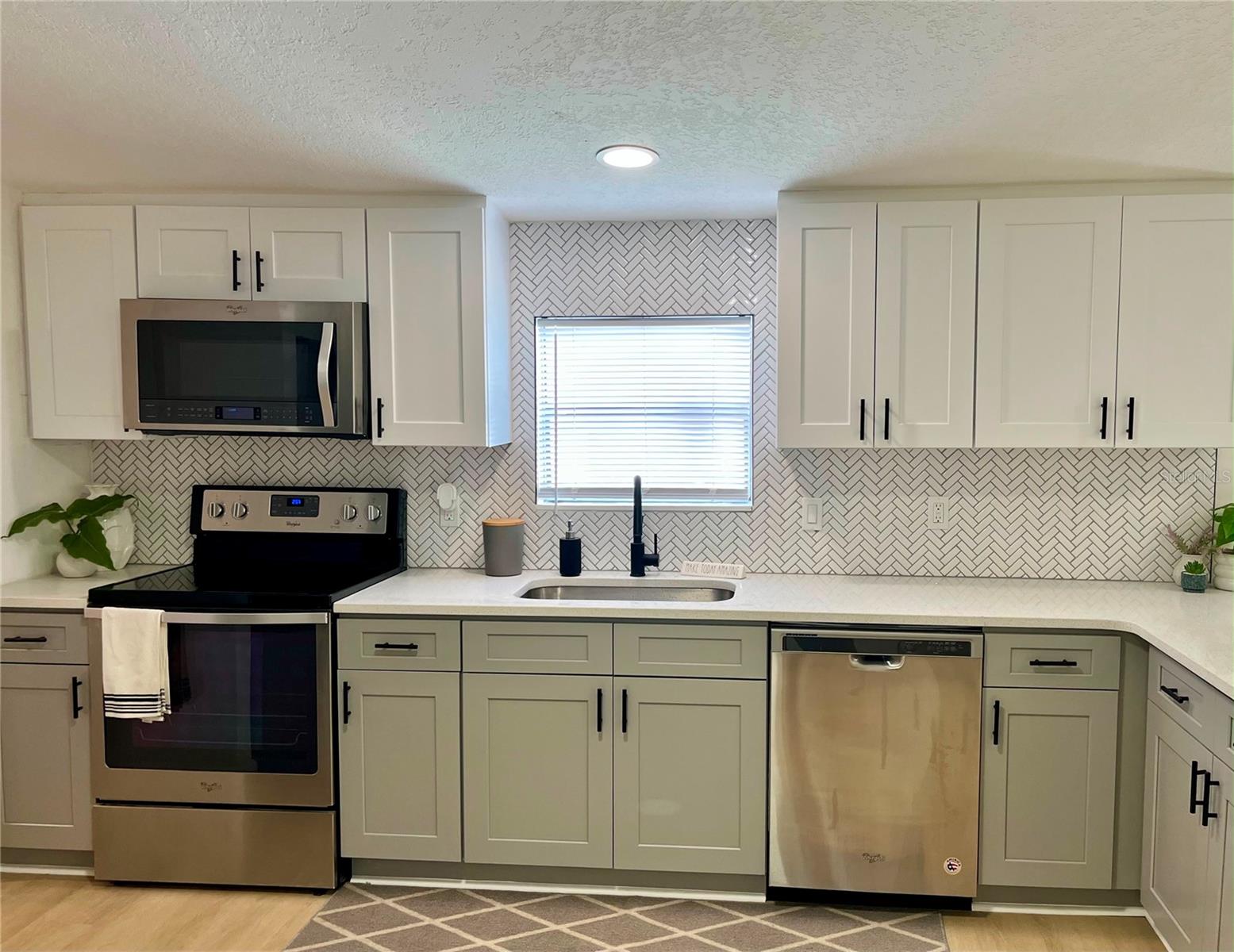 109 3 St, Orlando, FL 32824 photo