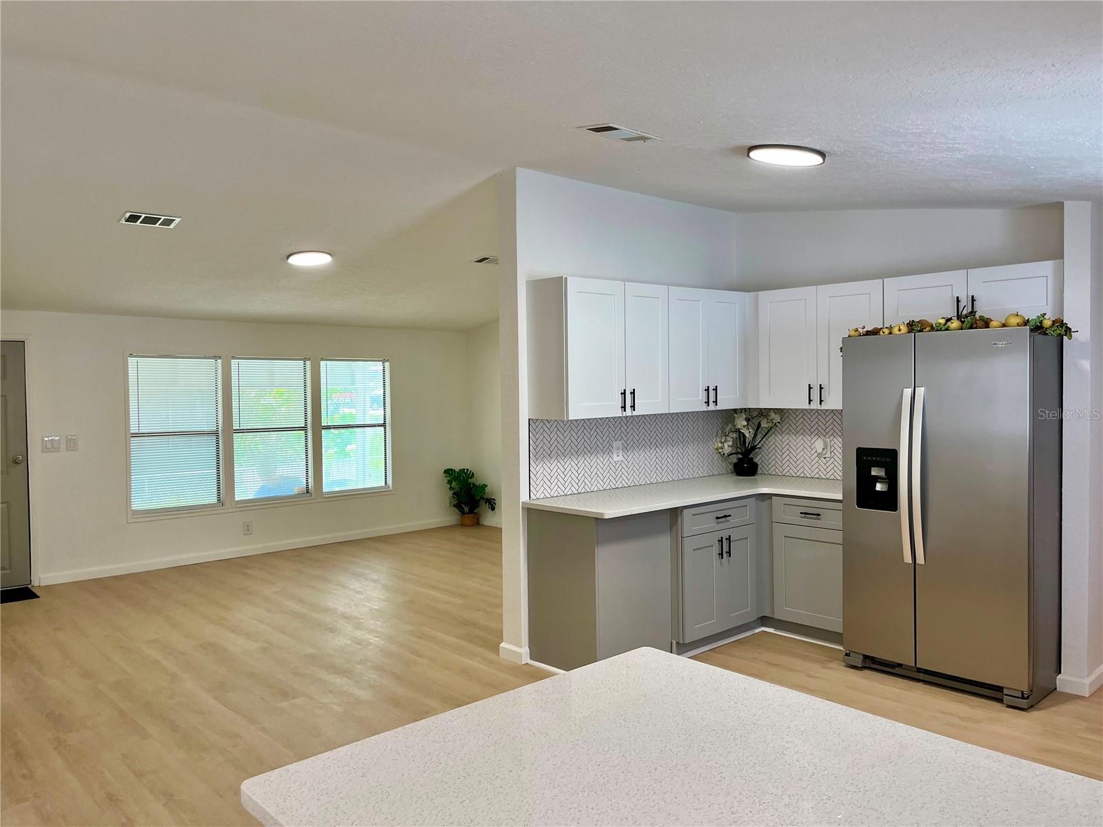 109 3 St, Orlando, FL 32824 photo