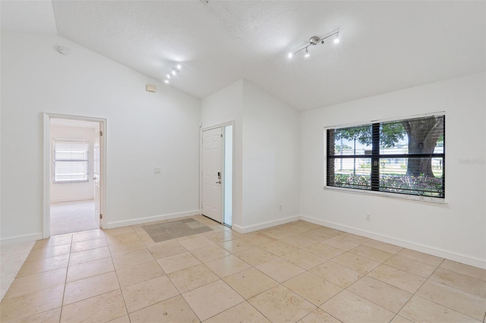 9433 Palm Tree Dr, Windermere, FL 34786 photo