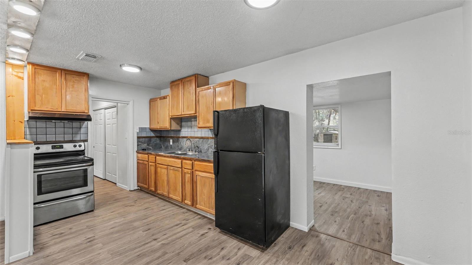 5039 Layton Ln, Lakeland, FL 33811 photo