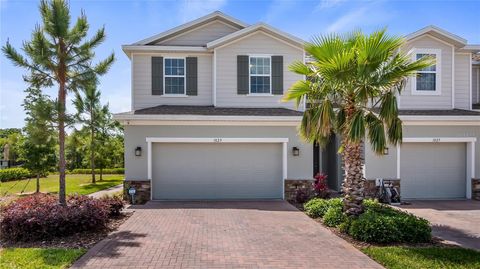 Townhouse in CLERMONT FL 1829 HOLDEN RIDGE LANE.jpg